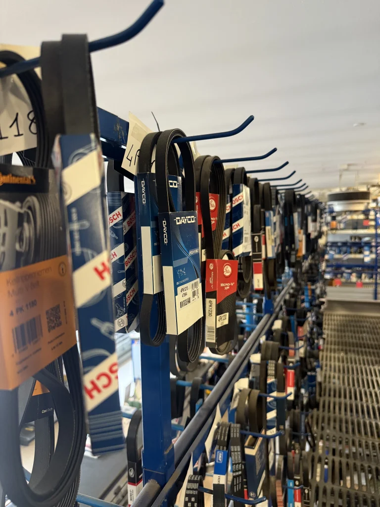 Foto storica interno 2C Auto Ricambi